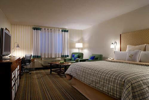 Hotel Prestige George 4*