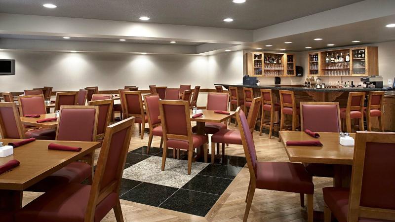 Prestige George Hotel 4*